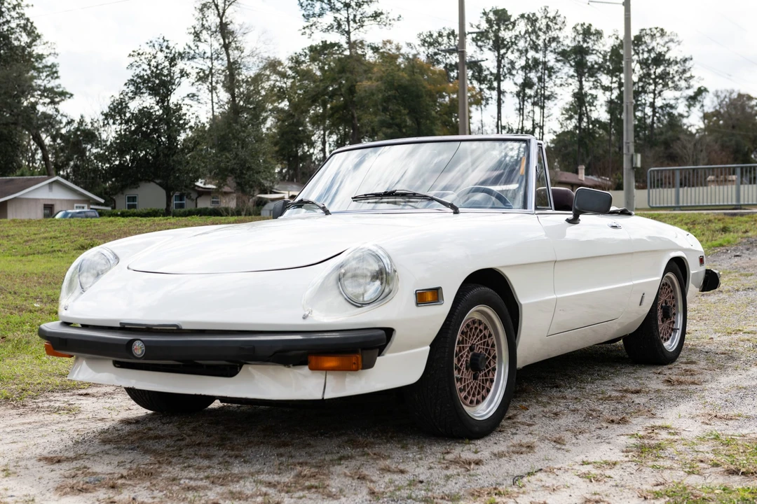 1977 Alfa Romeo Series 2 - Image 2 of 31