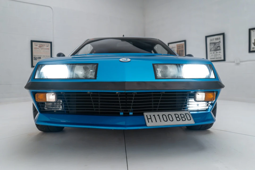 1977 Alpine - Image 11 of 31