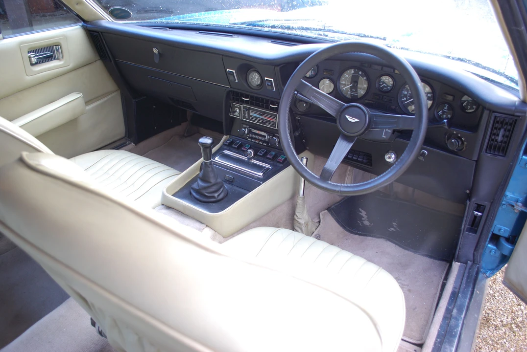 1977 Aston Martin AM V8 - Image 4 of 5