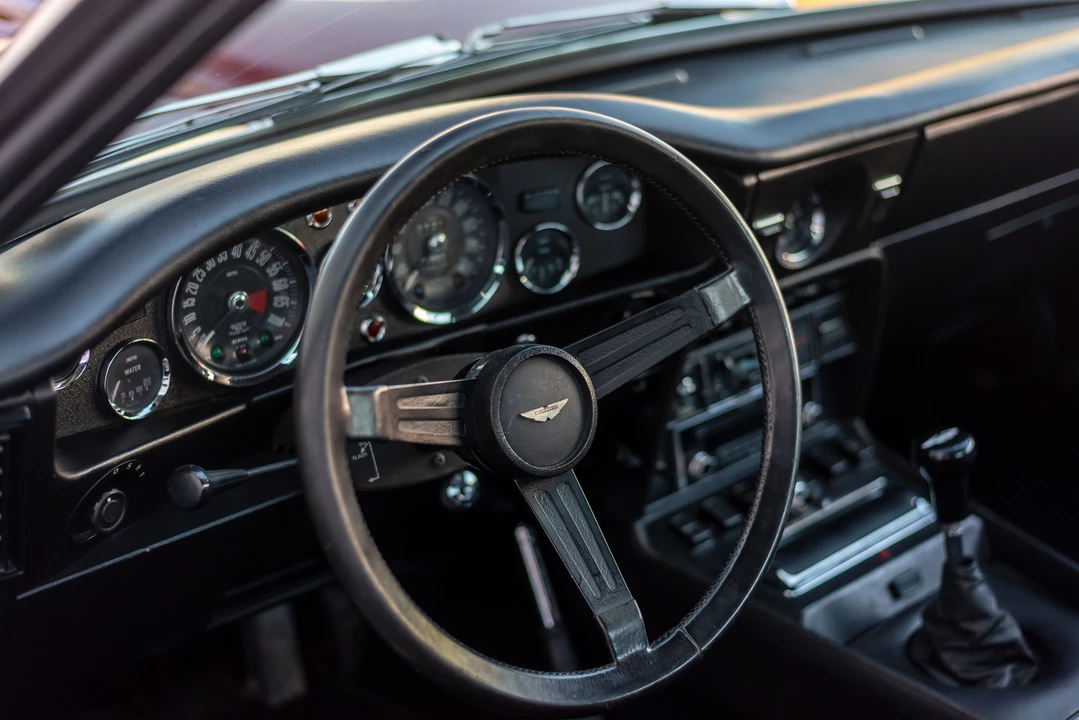 1977 Aston Martin AM V8 - Image 10 of 31