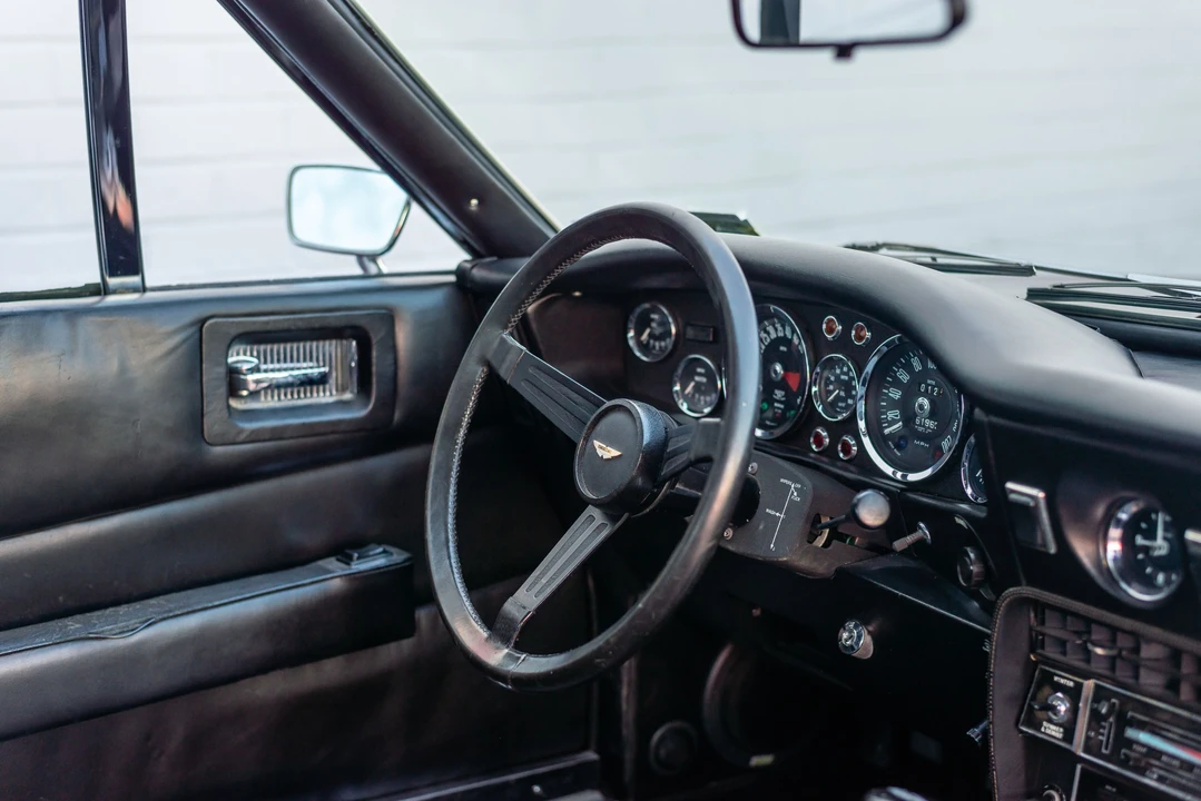 1977 Aston Martin AM V8 - Image 11 of 31