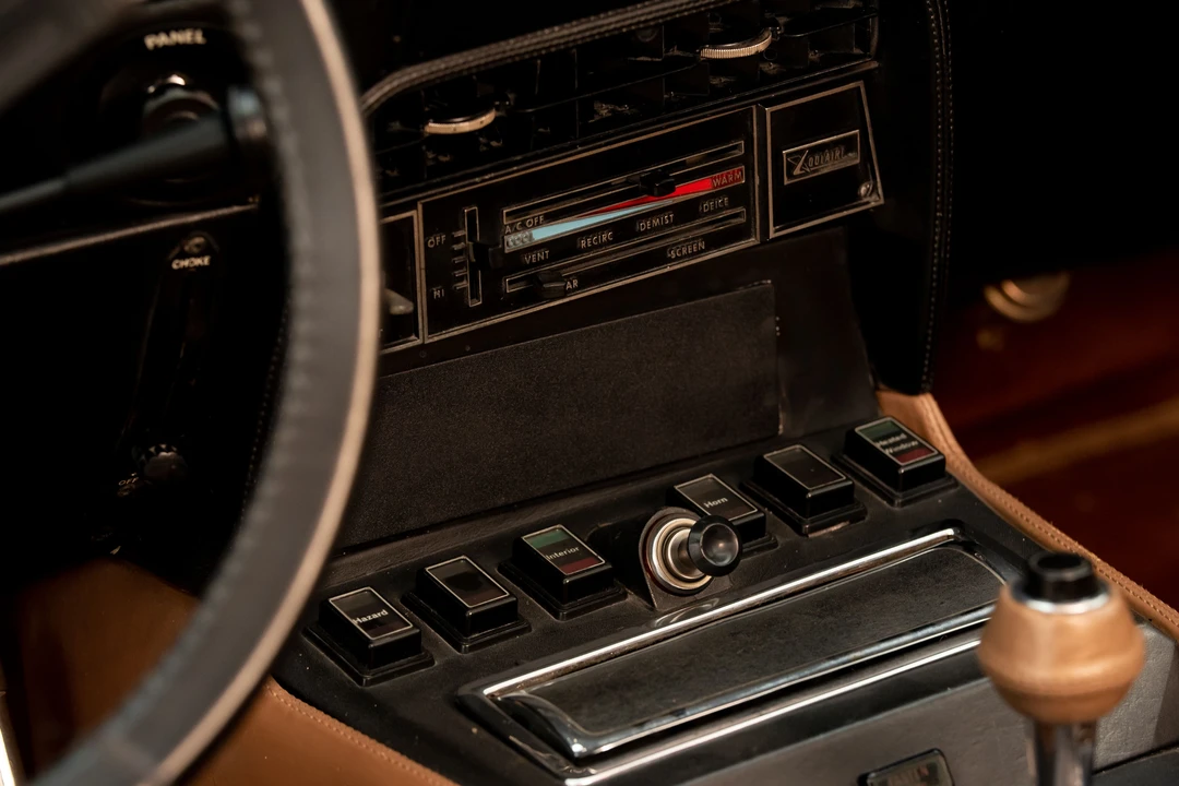 1977 Aston Martin AM V8 - Image 10 of 31
