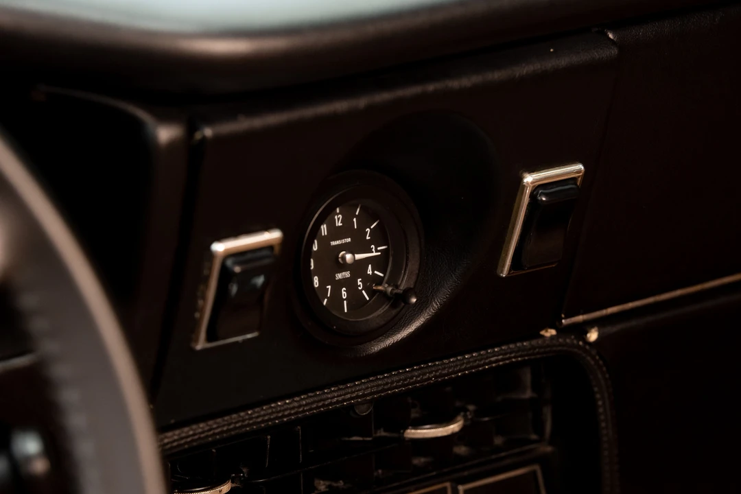 1977 Aston Martin AM V8 - Image 17 of 31