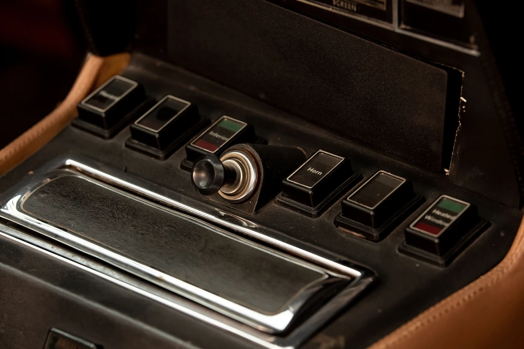 1977 Aston Martin AM V8 - Image 21 of 31