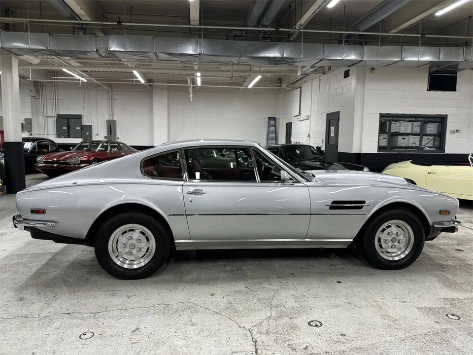 1977 Aston Martin AM V8 - Image 8 of 31