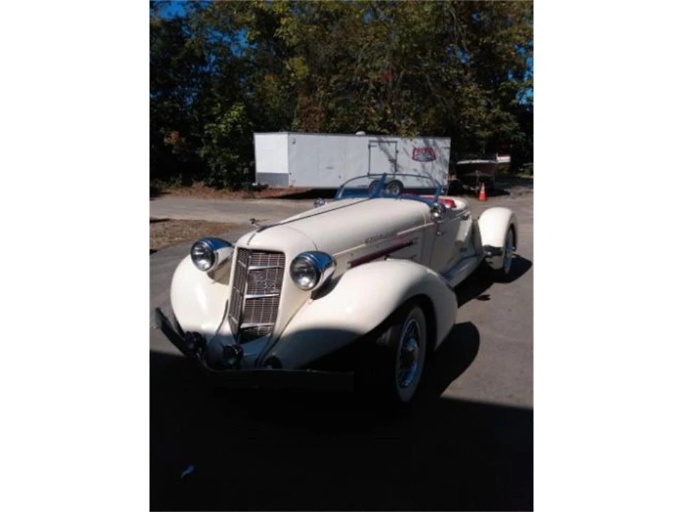 1977 Auburn Speedster - Image 2 of 14