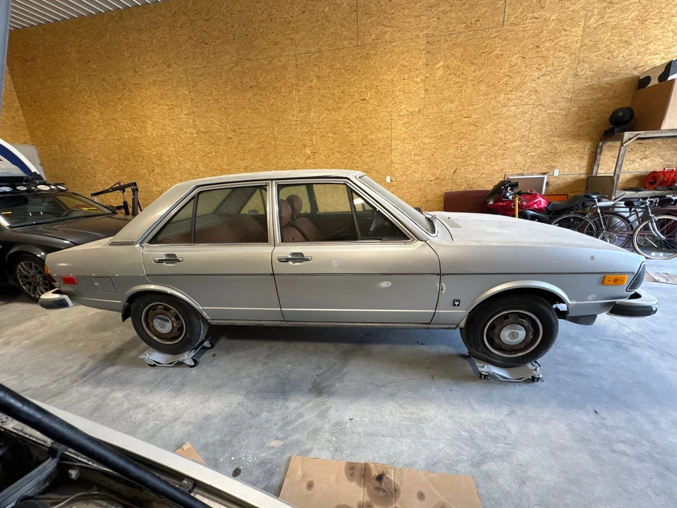 1977 Audi B1 80 & Fox - Image 5 of 31