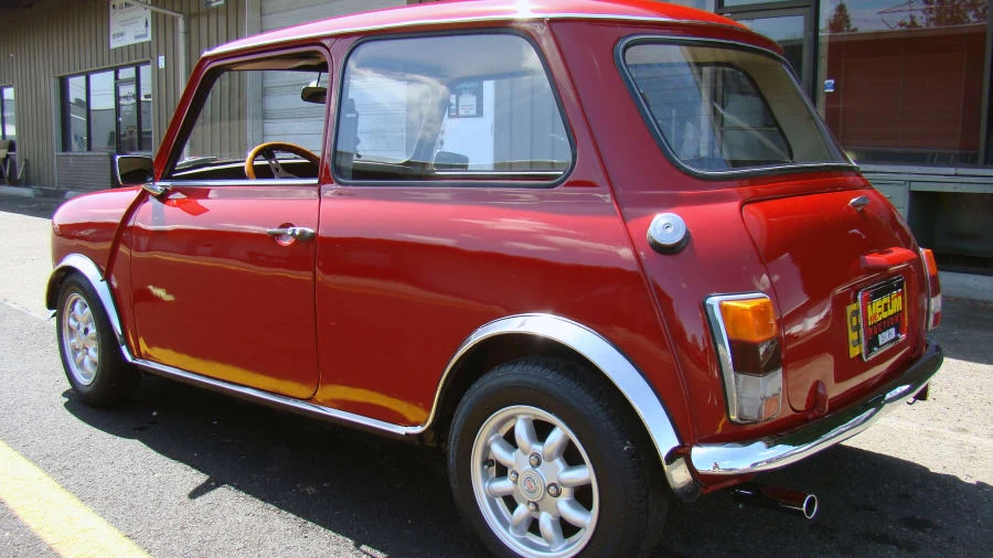 1977 Austin Mini - Image 3 of 10