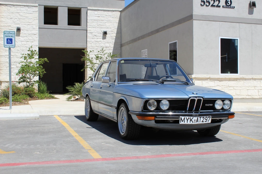 1977 BMW E12 5 Series - Image 4 of 31
