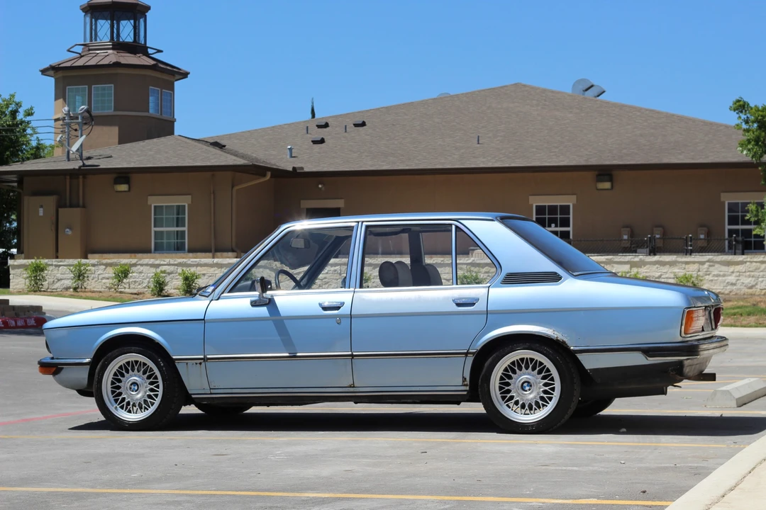 1977 BMW E12 5 Series - Image 11 of 31