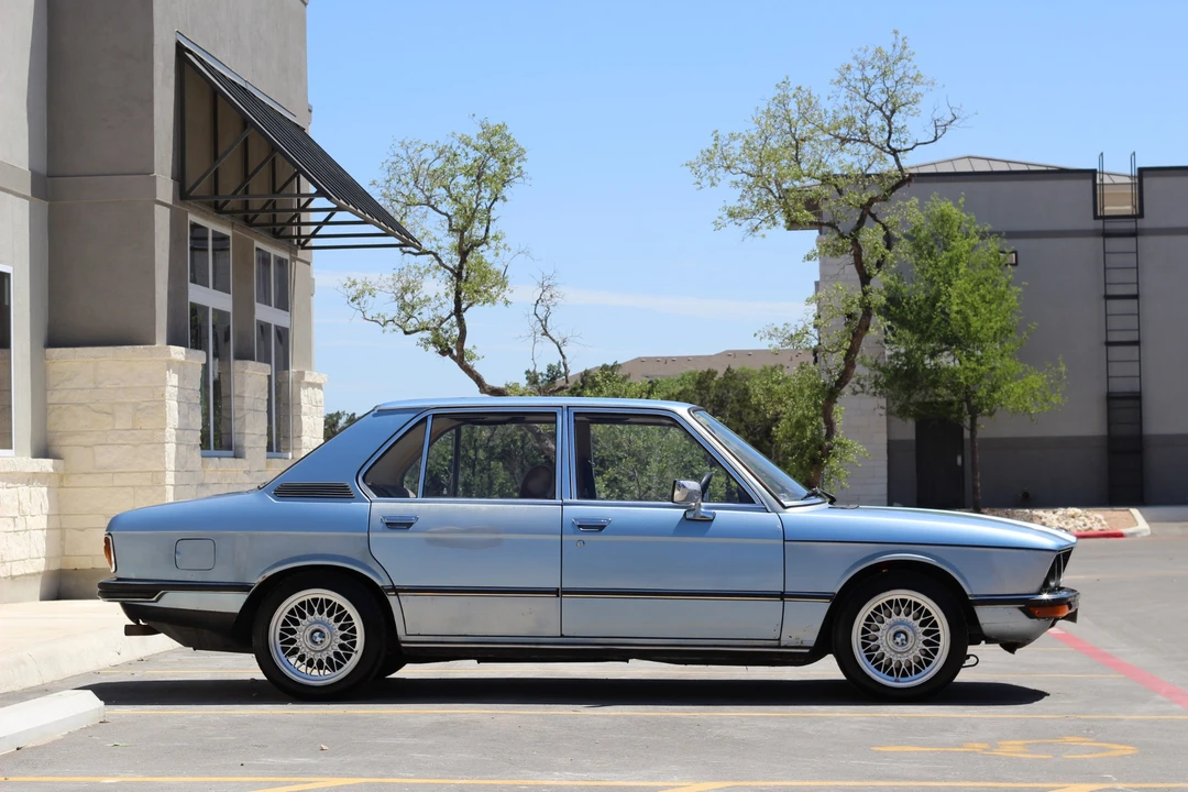1977 BMW E12 5 Series - Image 5 of 31