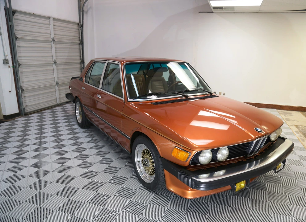 1977 BMW E12 5 Series - Image 2 of 31