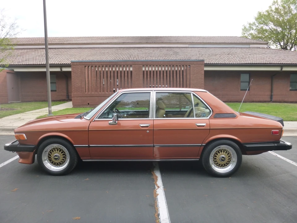 1977 BMW E12 5 Series - Image 9 of 31