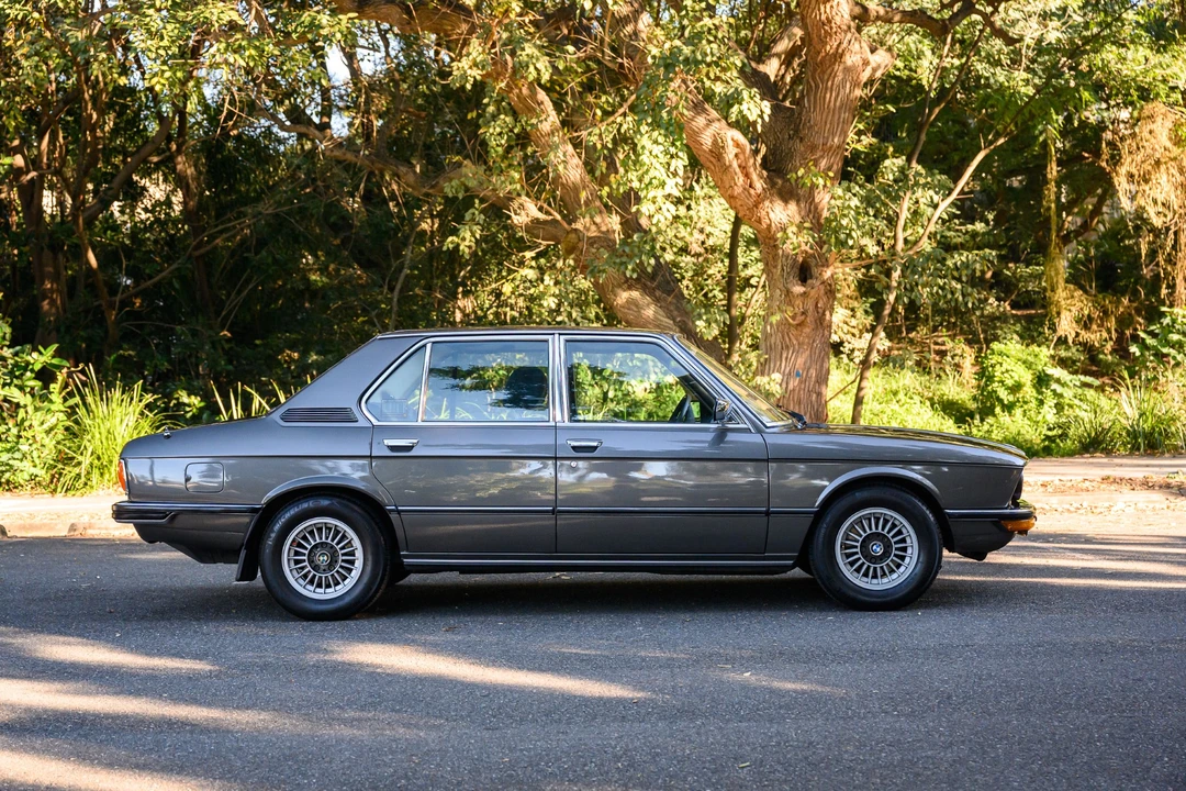 1977 BMW E12 5 Series - Image 13 of 31