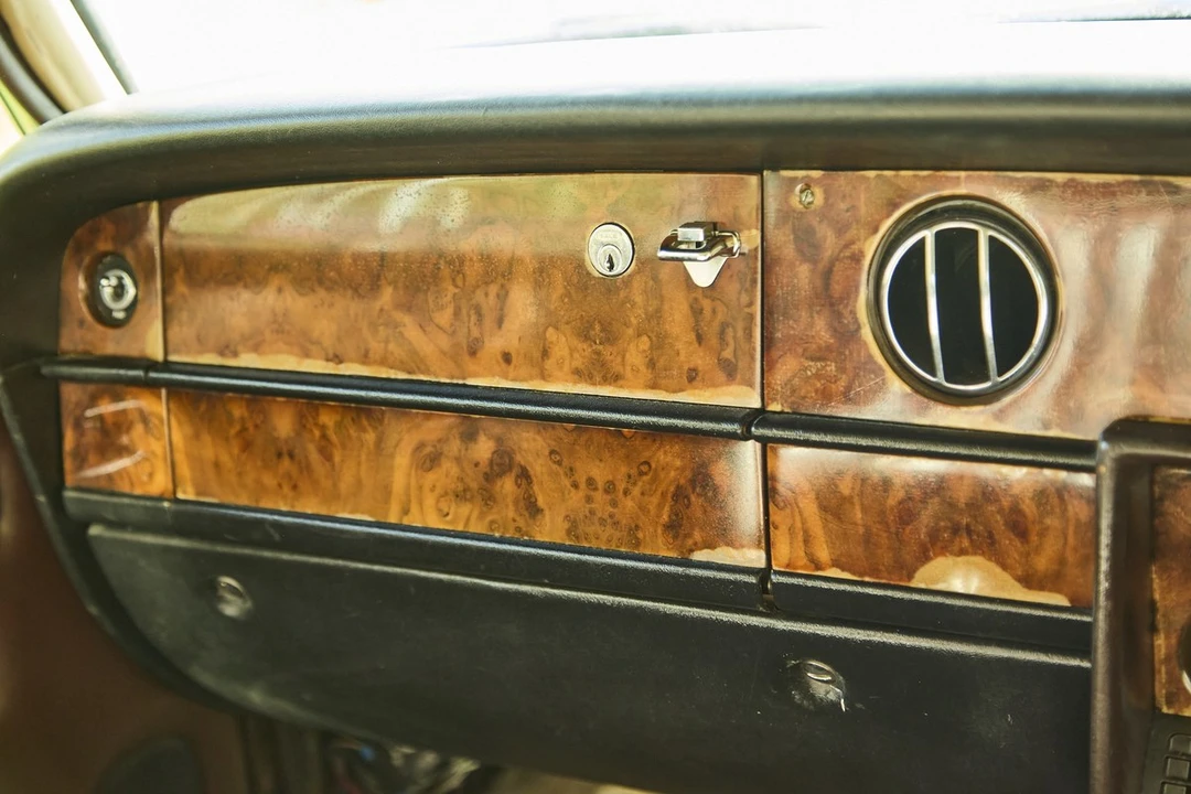 1977 Bentley T2 - Image 18 of 30