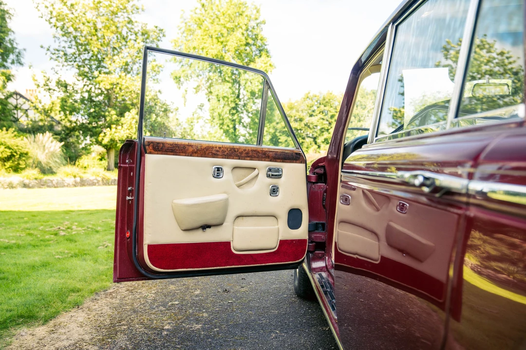 1977 Bentley T2 - Image 2 of 31