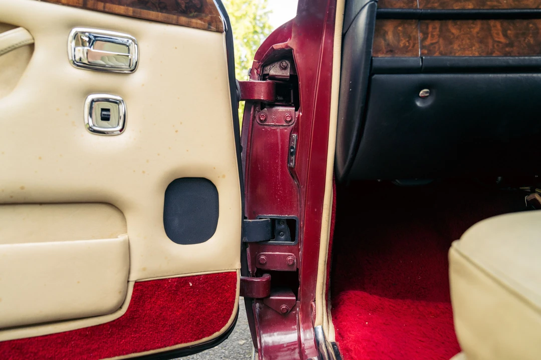 1977 Bentley T2 - Image 3 of 31