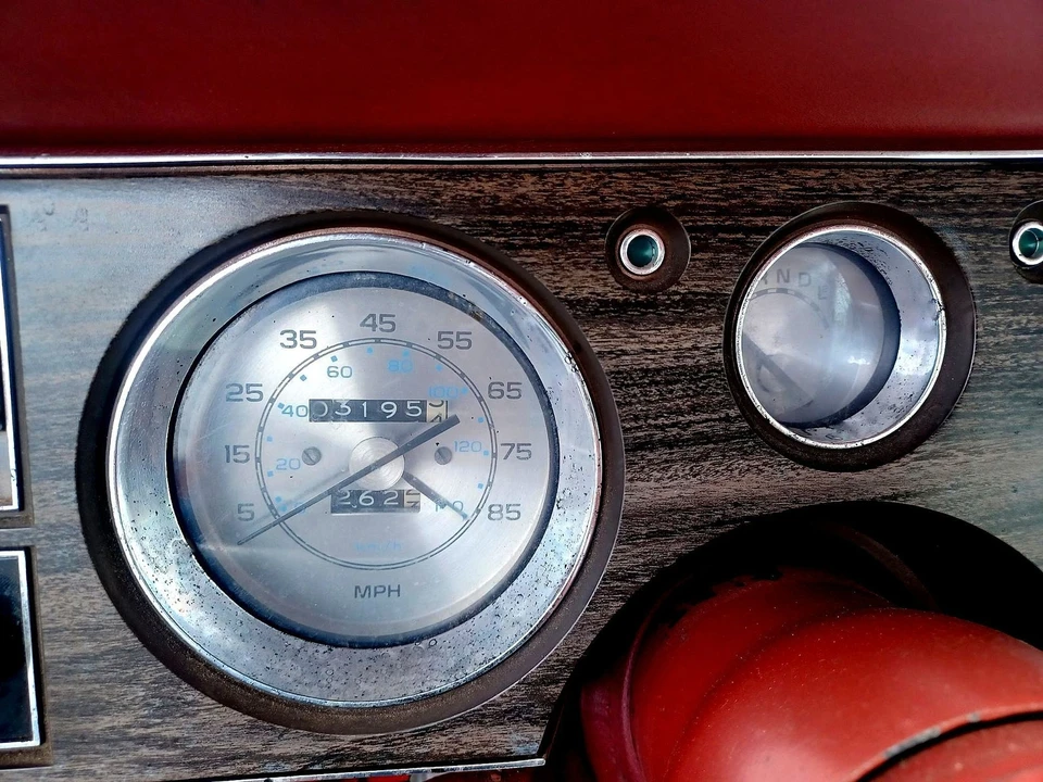 1977 Buick Electra - Image 27 of 31