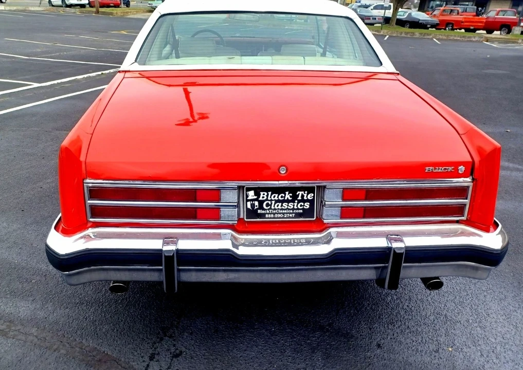 1977 Buick Electra - Image 16 of 21