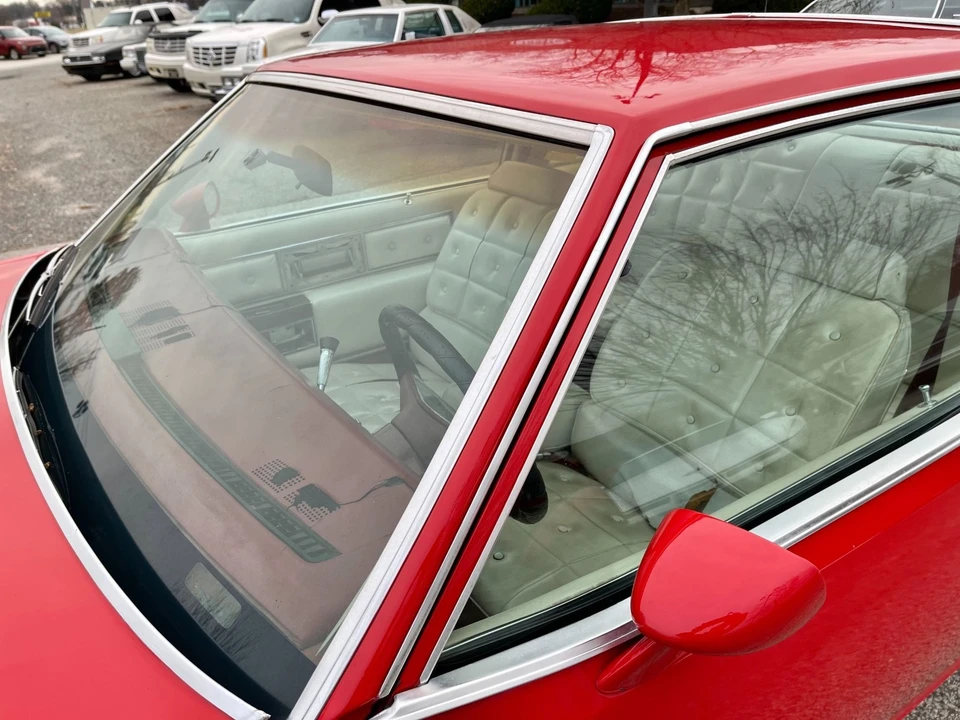 1977 Buick Electra - Image 11 of 21
