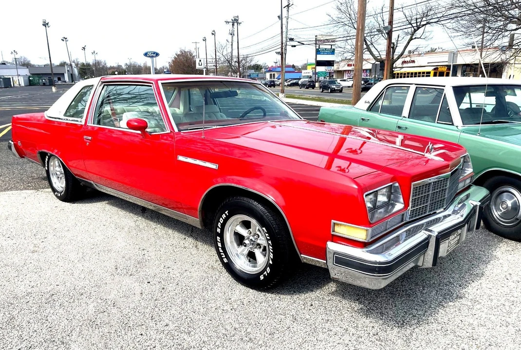 1977 Buick Electra - Image 17 of 21