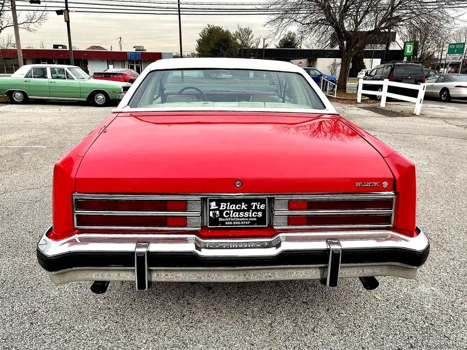 1977 Buick Electra - Image 13 of 21
