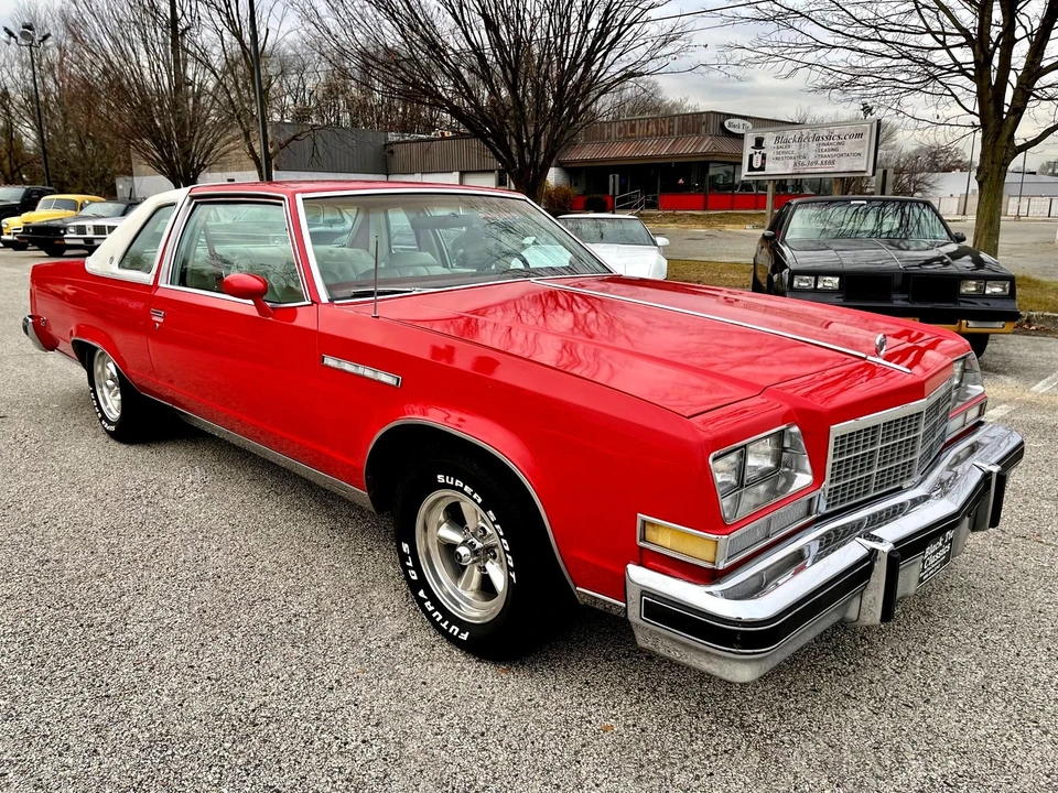 1977 Buick Electra - Image 2 of 21