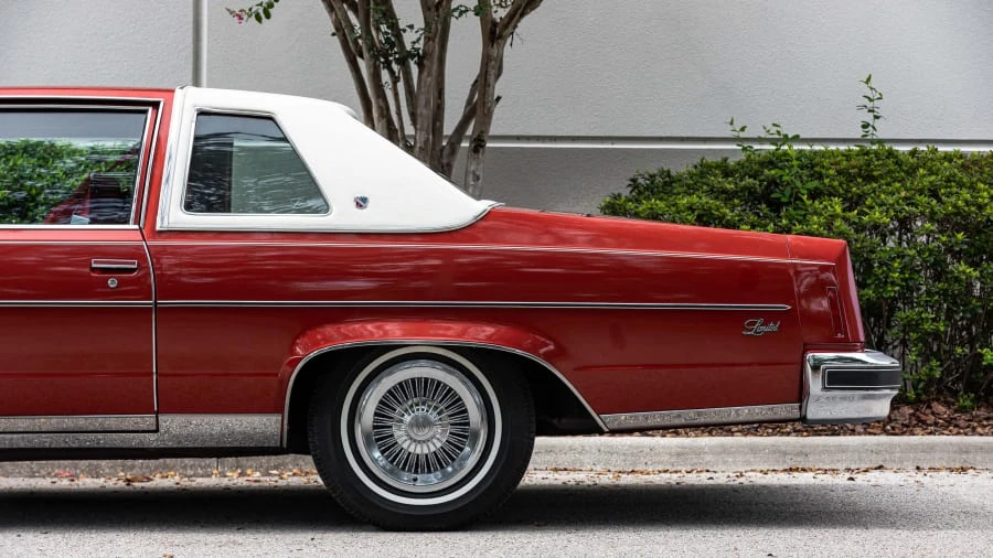 1977 Buick Electra - Image 16 of 31