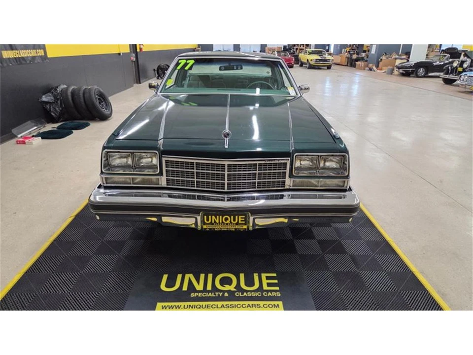 1977 Buick Electra - Image 2 of 31