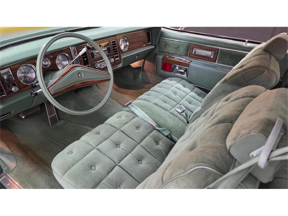 1977 Buick Electra - Image 24 of 31