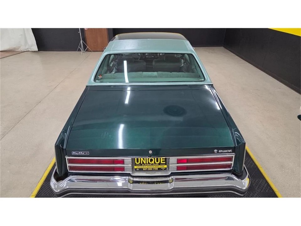 1977 Buick Electra - Image 20 of 31