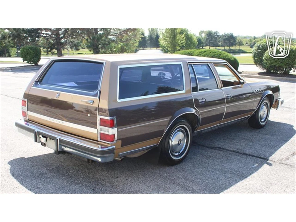 1977 Buick LeSabre - Image 3 of 31