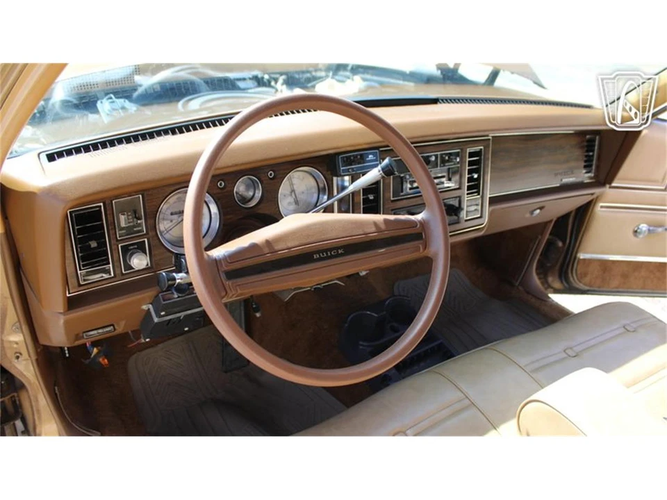 1977 Buick LeSabre - Image 13 of 31