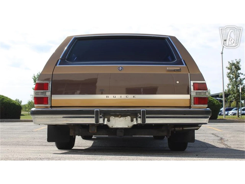 1977 Buick LeSabre - Image 29 of 31