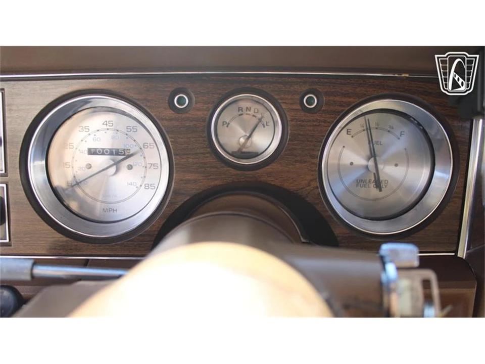 1977 Buick LeSabre - Image 15 of 31
