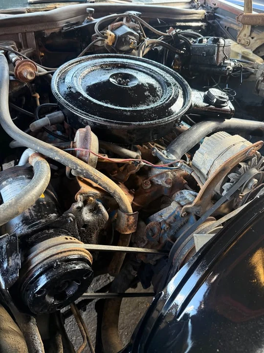 1977 Buick LeSabre - Image 16 of 17