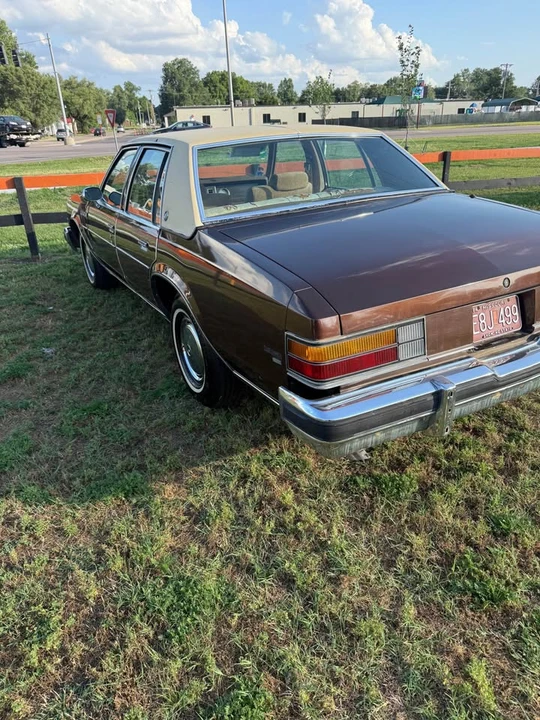 1977 Buick LeSabre - Image 3 of 17