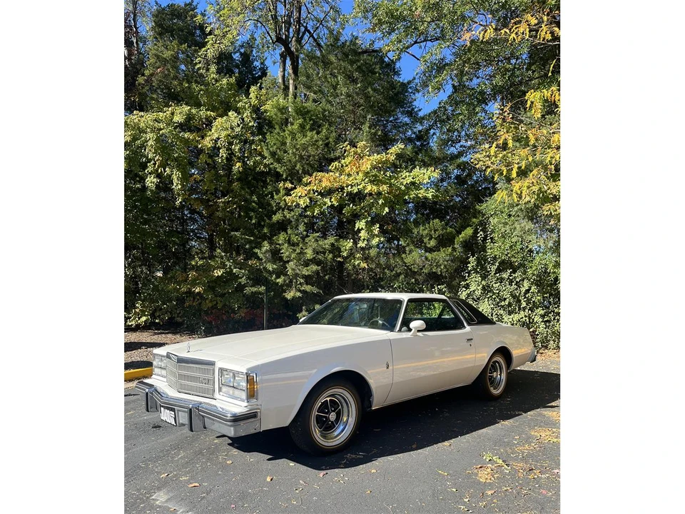1977 Buick Regal - Image 8 of 31