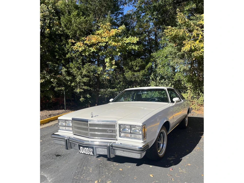 1977 Buick Regal - Image 9 of 31