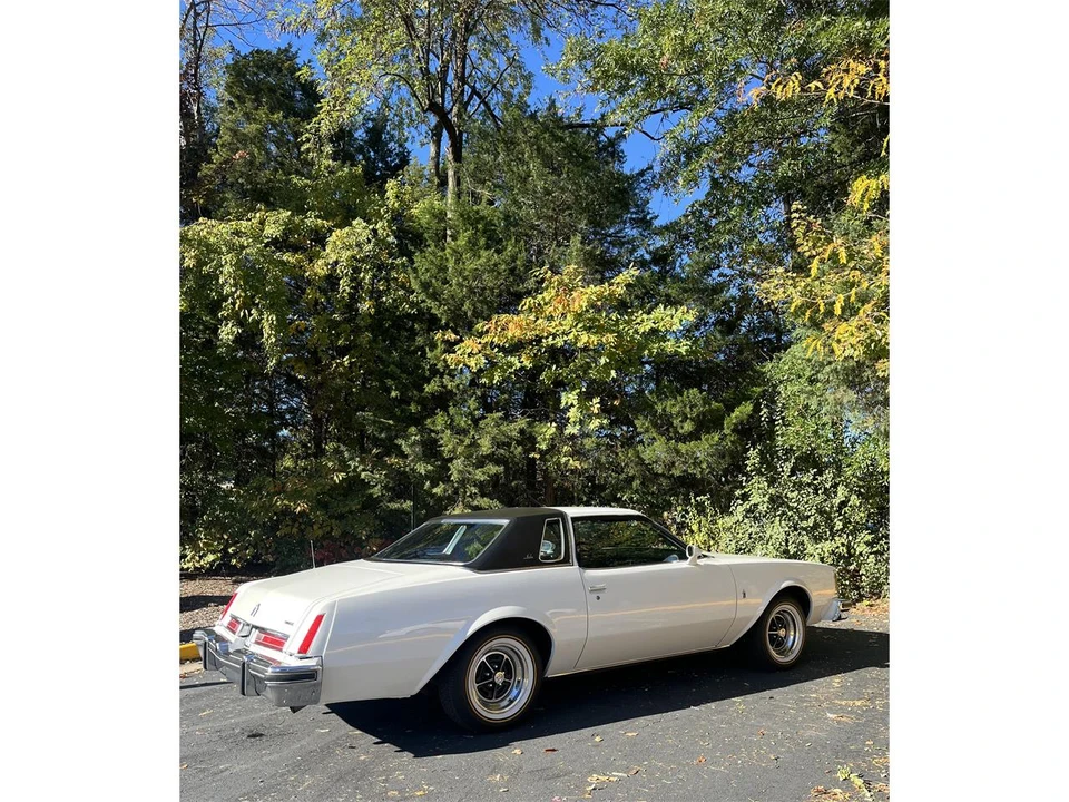 1977 Buick Regal - Image 12 of 31