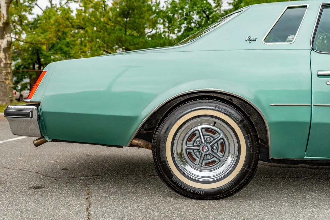 1977 Buick Regal - Image 28 of 31