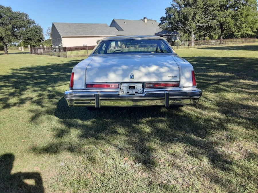 1977 Buick Regal - Image 7 of 10