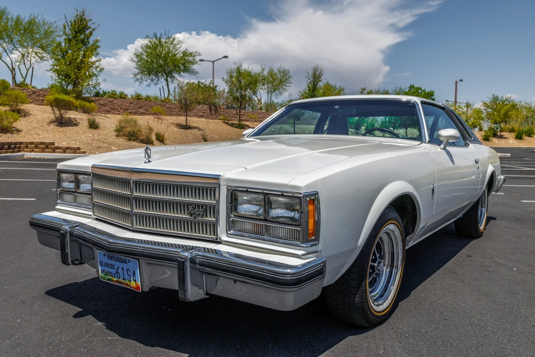 1977 Buick Regal - Image 10 of 31