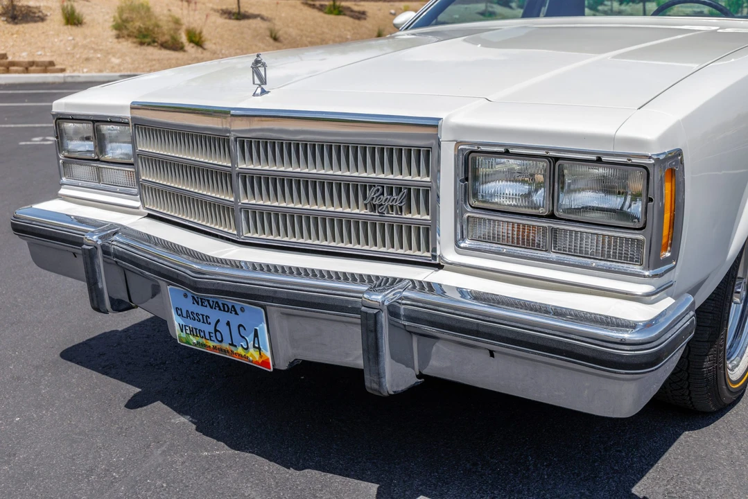 1977 Buick Regal - Image 21 of 31