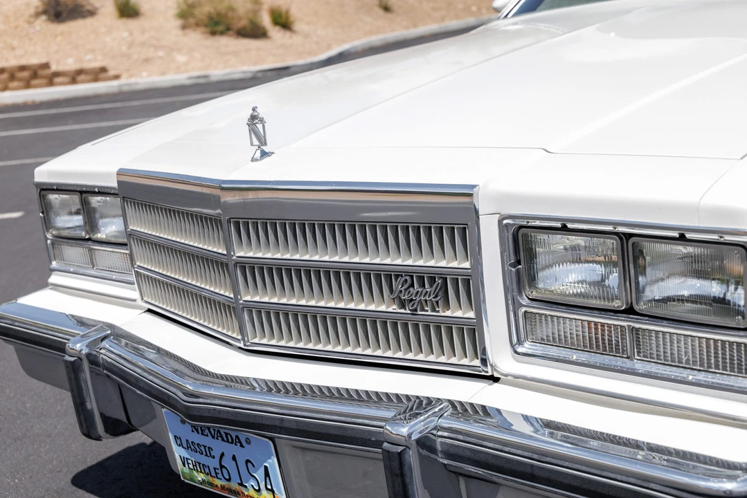 1977 Buick Regal - Image 22 of 31