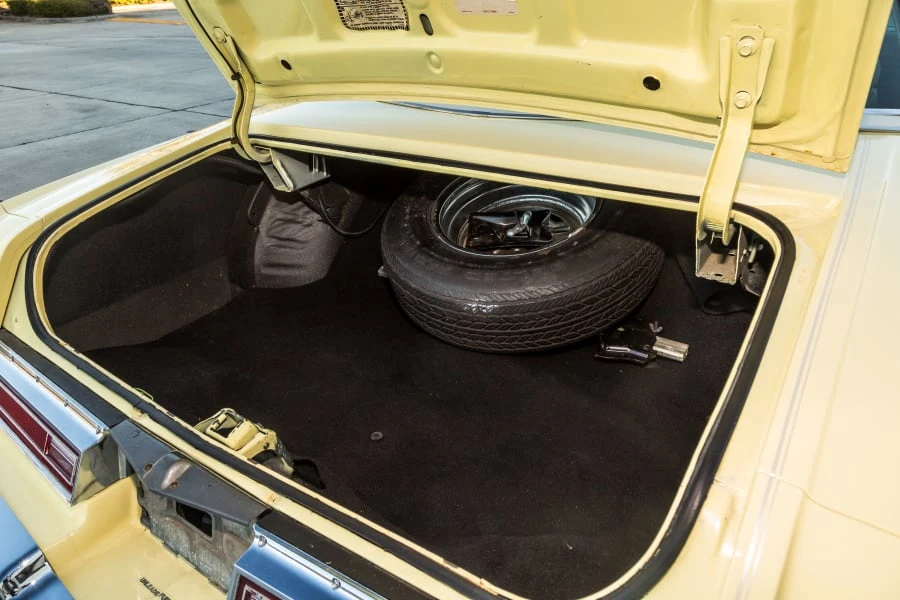 1977 Buick Regal - Image 9 of 12