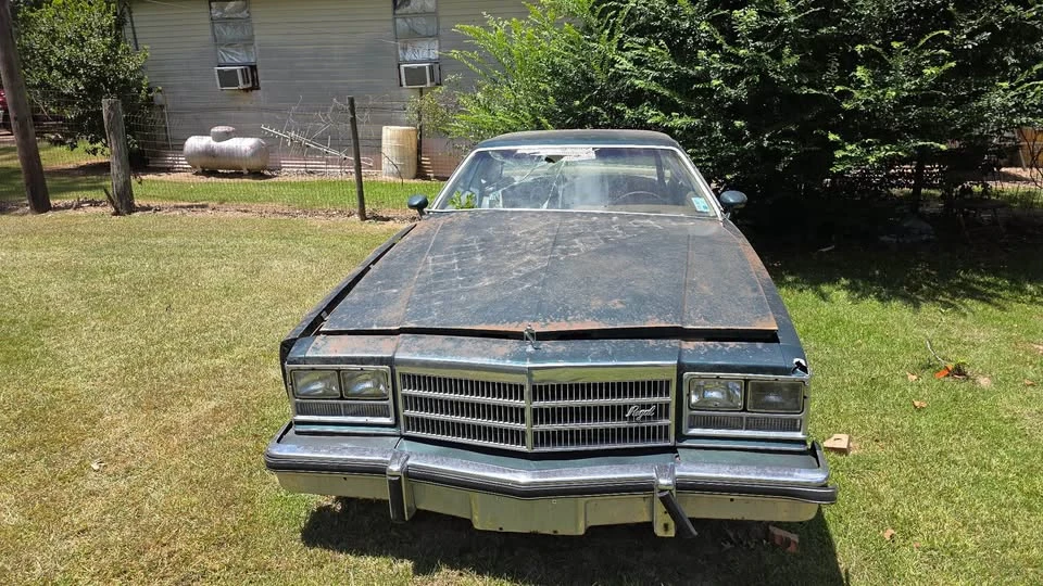 1977 Buick Riviera 4th-7th Gen - Image 3 of 4