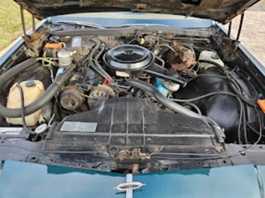 1977 Buick Riviera 4th-7th Gen - Image 17 of 18