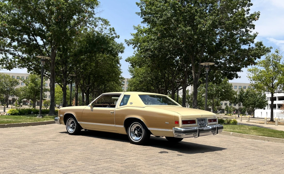 1977 Buick Riviera 4th-7th Gen - Image 14 of 31