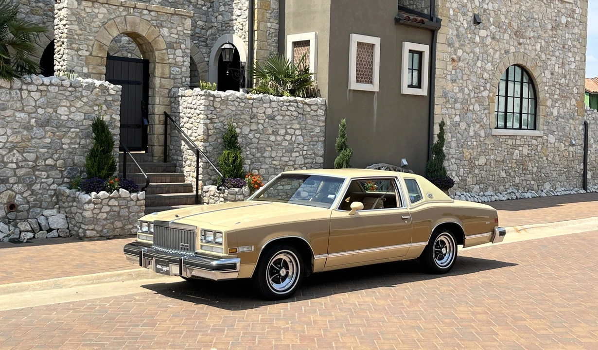 1977 Buick Riviera 4th-7th Gen - Image 21 of 31